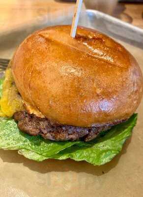 Hopdoddy Burger Bar