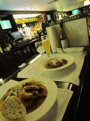 Mr. B's Bistro