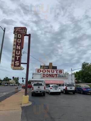 Donut Drive In