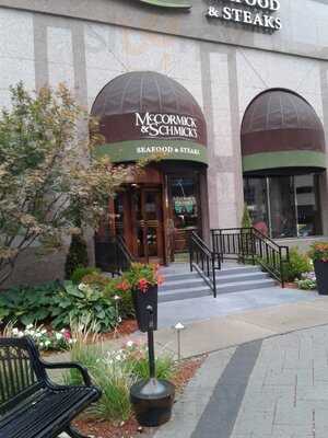 Mccormick & Schmick's Seafood & Steaks