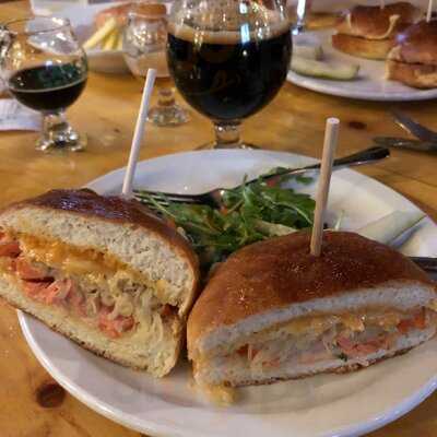 Cascade Brewing Barrel House