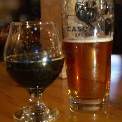Cascade Brewing Barrel House