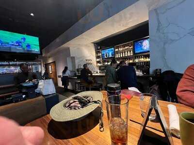 Doc B's Restaurant + Bar