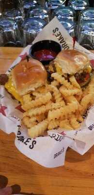 Drake's Paddock Shops