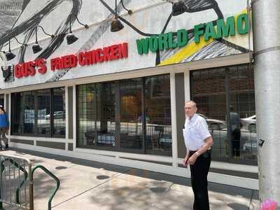 Gus's World Famous Fried Chicken