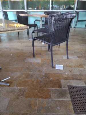 The Cheesecake Factory