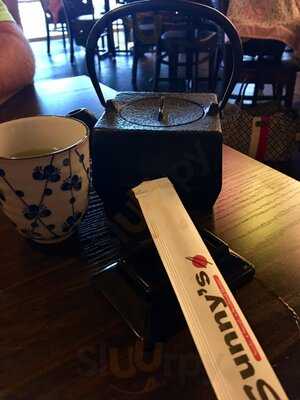 Sunny's Sushi, Steak, & Seafood