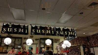 Sunny's Sushi, Steak, & Seafood