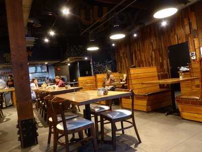 Max's Coal Oven Pizzeria