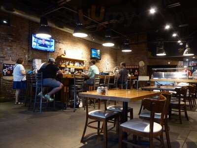 Max's Coal Oven Pizzeria