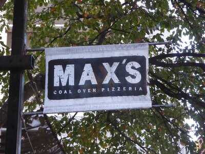 Max's Coal Oven Pizzeria