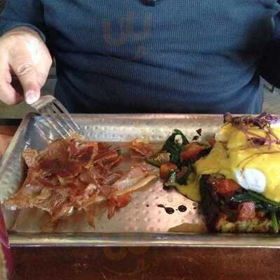 Cafe 21 University Heights