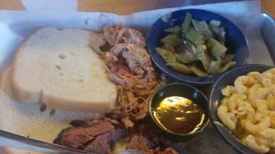 Martin's Bar-b-que Joint