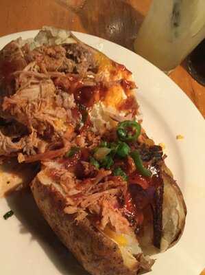 Jim 'n Nick's Bar-b-q