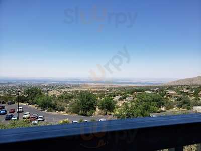 Sandiago's Grill At The Tram