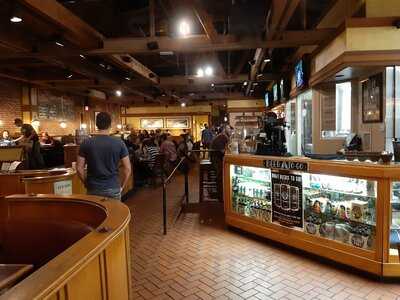 Karl Strauss Brewery & Restaurant