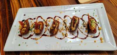 Purple Cafe And Wine Bar