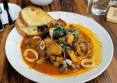 Purple Cafe And Wine Bar