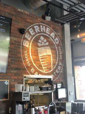 Beerhead Bar & Eatery