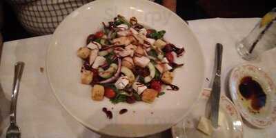 Maggiano's Little Italy