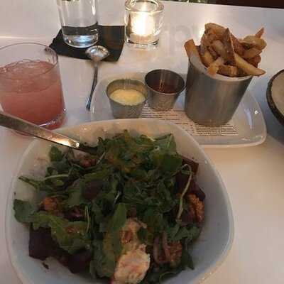 Second Bar + Kitchen