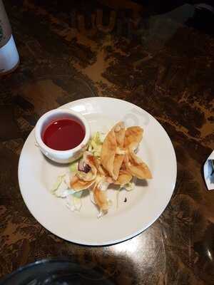 J. Wongs Thai & Chinese Bistro