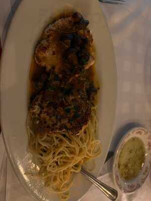 Maggiano's Little Italy