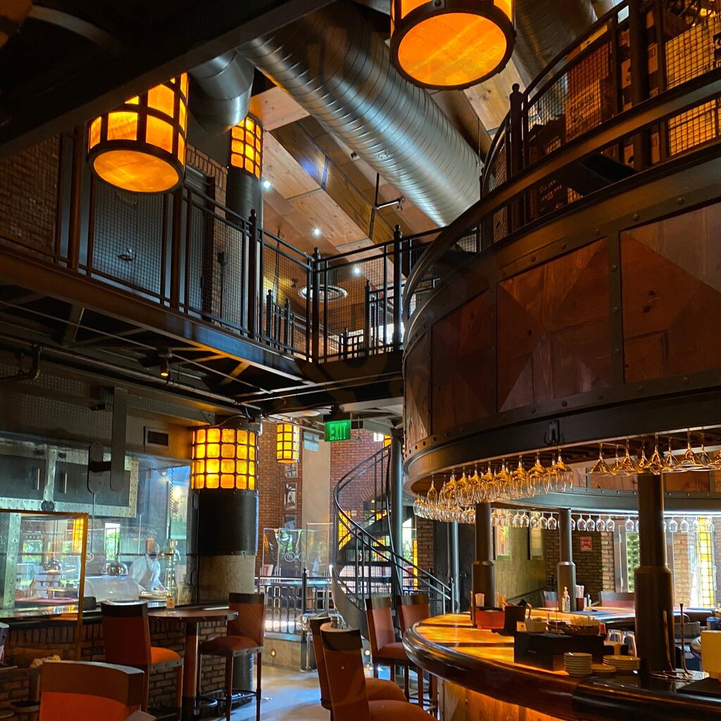 Pm Fish & Steakhouse