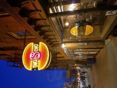 Two 8 Two Bar And Burger