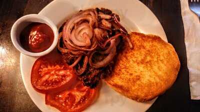 Two 8 Two Bar And Burger