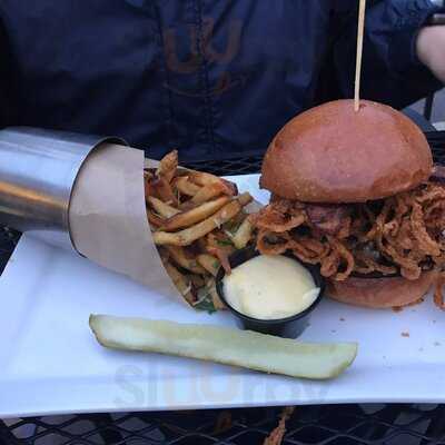 Citizen Burger Bar Carytown