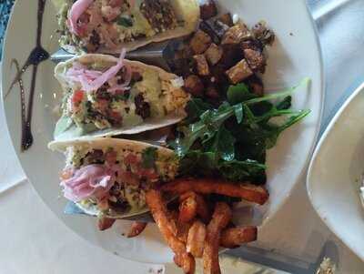 Chef Adrianne's Vineyard Restaurant & Bar