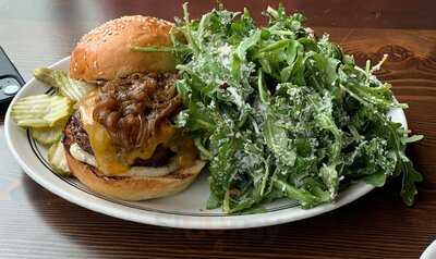 Lincoln Tavern And Restaurant