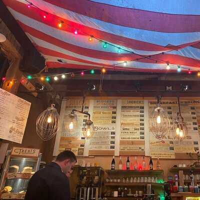 The Grey Dog (nolita)