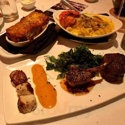 Fleming's Prime Steakhouse & Wine Bar