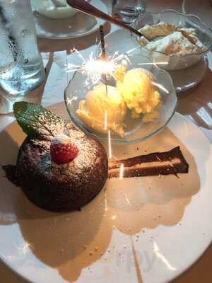 Fleming's Prime Steakhouse & Wine Bar