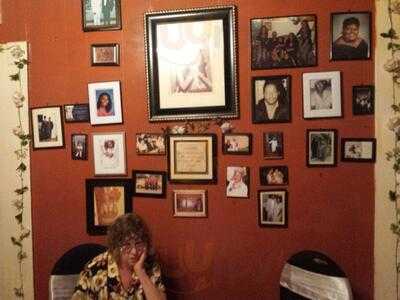 Mrs. Kitchen Soul Food Restaurant & Bakery