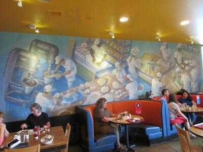 Flying Star Cafe - Juan Tabo