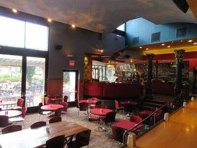 Flying Star Cafe - Juan Tabo