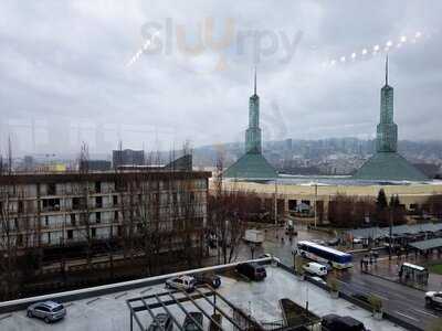 Altabira City Tavern