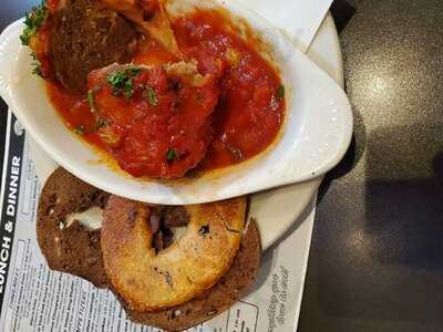 Max And Louie's New York Diner