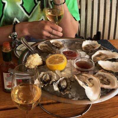 Clark's Oyster Bar - Austin