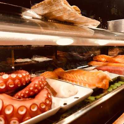 Ryoko's Japanese Restaurant & Bar