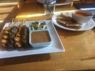 Satay - Thai Bistro & Bar