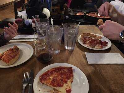Lou Malnati's Pizzeria