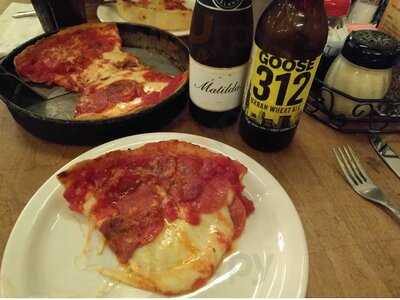 Lou Malnati's Pizzeria