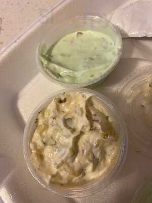 The Fish House/cafe Beignet