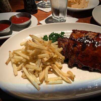 Houston's Restaurant