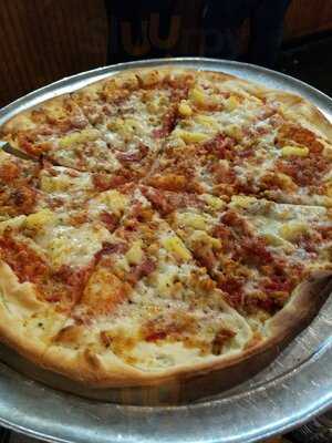 Wick's Pizza Parlor (baxter Ave.)