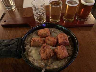 Crooked Pint Ale House